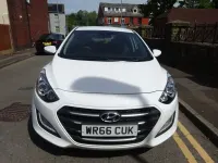 Used Hyundai i30 SE 110 HP (80 kW) 2016 White Hatchback