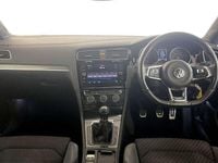 Used VW Golf VII R-line 150 HP (110 kW) 2019 Hatchback