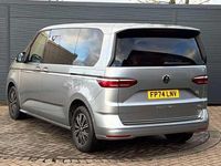 Begagnad VW Multivan Style 204 HK (150 kW) 2024 Silver Minibuss