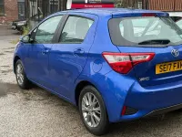 Used Toyota Yaris 2017 Blue Hatchback