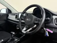 Used Kia Rio 100 HP (73 kW) 2018 Brown Hatchback
