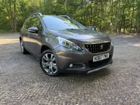 Usado Peugeot 2008 Allure 2018 Cinzento SUV