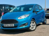 Used Ford Fiesta Zetec 100 HP (73 kW) 2015 Blue Hatchback