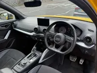 Usado Audi SQ2 Design 300 CV (220 kW) 2019 Amarillo SUV