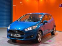 Używany Ford Fiesta Zetec 100 KM (73 kW) 2013 Niebieski Hatchback