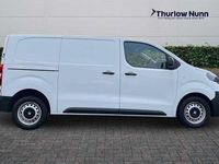 Used Vauxhall Vivaro 120 HP (88 kW) 2024 White MPV