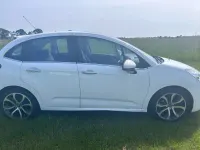 Used Citroën C3 PureTech 2015 White Hatchback