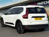 Używany Dacia Jogger Expression 141 KM (103 kW) 2025 Biały Minivan