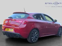 Used Alfa Romeo Giulietta Veloce 240 HP (176 kW) 2016 Red Hatchback