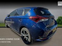 Used Toyota Auris Hybrid Design 136 HP (100 kW) 2019 Hatchback