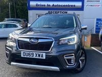 Begagnad Subaru Forester Premium 150 HK (110 kW) 2019 Grå SUV