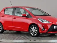 Used Toyota Yaris 111 HP (81 kW) 2020 Red Hatchback