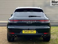Used Porsche Macan 354 HP (260 kW) 2019 Black SUV