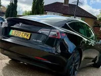 Używany Tesla Model 3 Performance 334 kW (455 KM) 2023 Sedan/Limuzyna