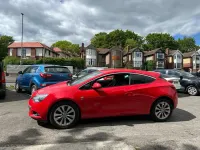 Używany Vauxhall Astra GTC SRi 2015 Czerwony Hatchback