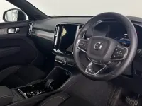 Usado Volvo XC40 Plus 2025 Negro SUV