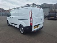 Begagnad Ford Transit Custom 105 HK (77 kW) 2018 Vit Van