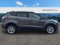 Used Ford Kuga Titanium 120 HP (88 kW) 2017 Grey SUV