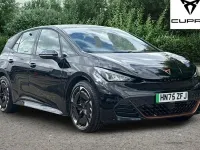 Begagnad Cupra Born e-Boost 169 kW (231 HK) 2026 Svart Halvkombi