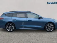 Used Ford Focus ST-Line X 125 HP (91 kW) 2024 Blue Estate