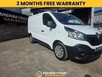 Used Renault Trafic Business 2015 White MPV