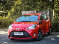 Used Toyota Yaris 2017 Red Hatchback