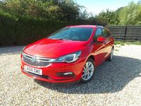 Used Vauxhall Astra Design Edition 110 HP (80 kW) 2018 Red Estate
