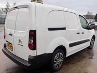 Used Citroën Berlingo 100 HP (73 kW) 2017 White MPV
