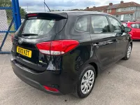 Used Kia Carens 2013 Black MPV