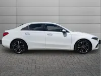 Używany Mercedes A200 Executive 161 KM (118 kW) 2023 Biały Sedan/Limuzyna
