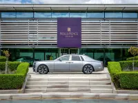 Used Rolls Royce Phantom 571 HP (419 kW) 2025 Silver Sedan