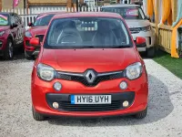 Usado Renault Twingo Dynamique 70 HP (51 kW) 2016 Vermelho Citadino