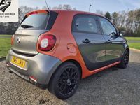Used Smart ForFour Edition #1 90 HP (66 kW) 2015 Grey Hatchback