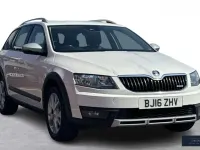 Used Skoda Octavia Scout 4x4 150 HP (110 kW) 2016 White Estate