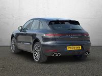 Used Porsche Macan Turbo 434 HP (319 kW) 2019 Grey SUV