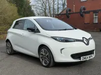 Used Renault Zoe Dynamique 64 kW (88 HP) 2014 White Hatchback