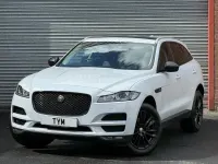 Used Jaguar F-Pace Portfolio 180 HP (132 kW) 2017 White SUV