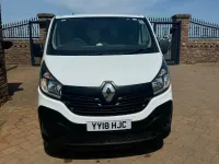 Second-hand Renault Trafic Business 125 CP (91 kW) 2018 Alb Monovolum
