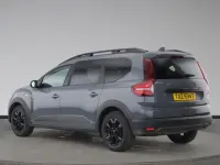 Used Dacia Jogger Extreme 141 HP (103 kW) 2024 Grey MPV