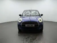Usado Mini Cooper Classic 136 HP (100 kW) 2019 Azul Citadino