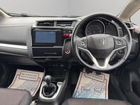 Used Honda Jazz EX 102 HP (75 kW) 2017 Yellow Hatchback