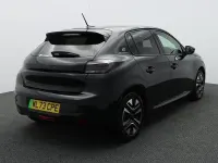 Used Peugeot e-208 Style 100 kW (136 HP) 2023 Black Hatchback