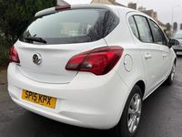 Used Vauxhall Corsa Design Edition 2015 White Hatchback