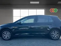 Used VW Golf VII SE 115 HP (84 kW) 2019 Black Hatchback