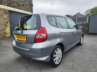 Second-hand Honda Jazz SE 83 CP (61 kW) 2004 Argintiu Hatchback