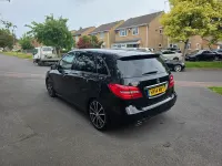 Used Mercedes B180 109 HP (80 kW) 2014 Black Hatchback