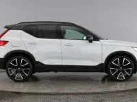Used Volvo XC40 R-Design Pro 194 HP (142 kW) 2021 SUV