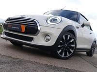 Used Mini Cooper Cabriolet Exclusive 134 HP (98 kW) 2019 Pepper white Cabriolet