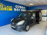 Second-hand Fiat Doblò Dynamic 105 CP (77 kW) 2011 Negru Monovolum