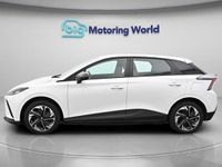 Begagnad MG MG4 EV SE 319 kW (435 HK) 2023 Halvkombi